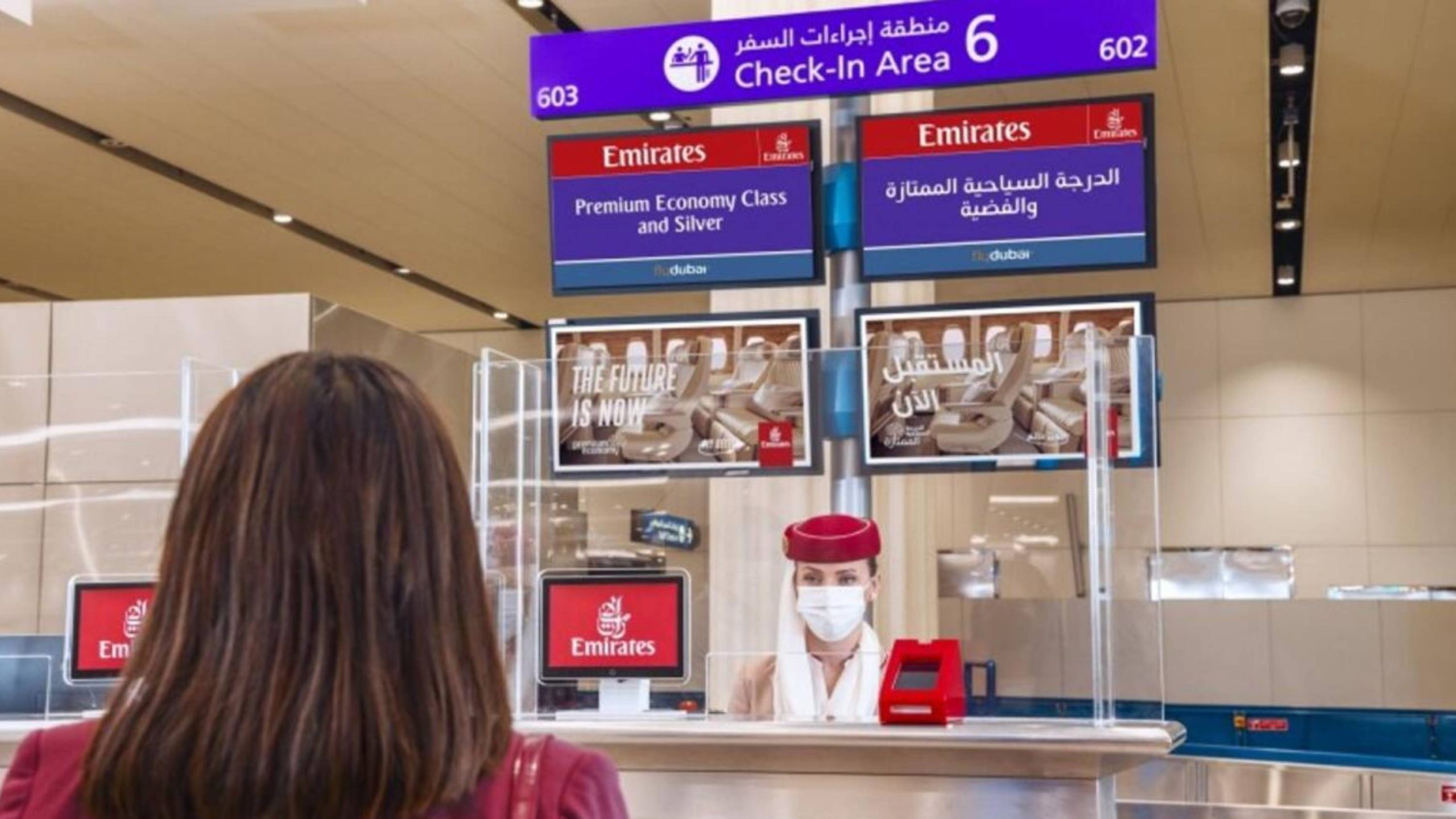 ¿Cuánto tiempo antes se hace check-in en Emirates