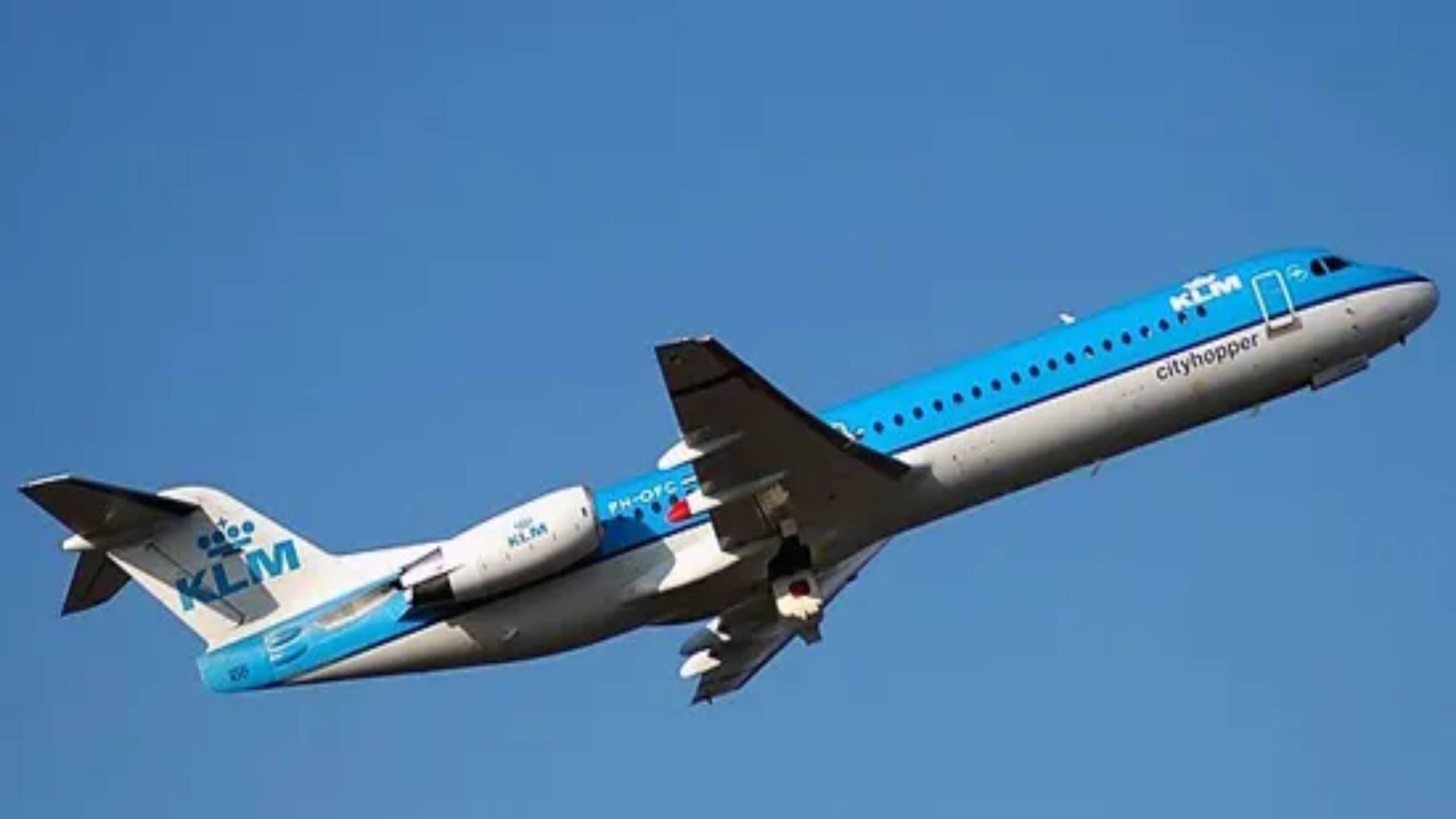 ¿Cómo cambiar el nombre en KLM?